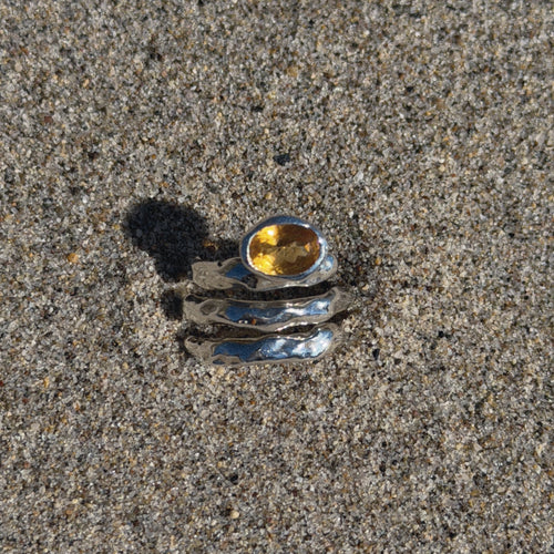 Ameera ring